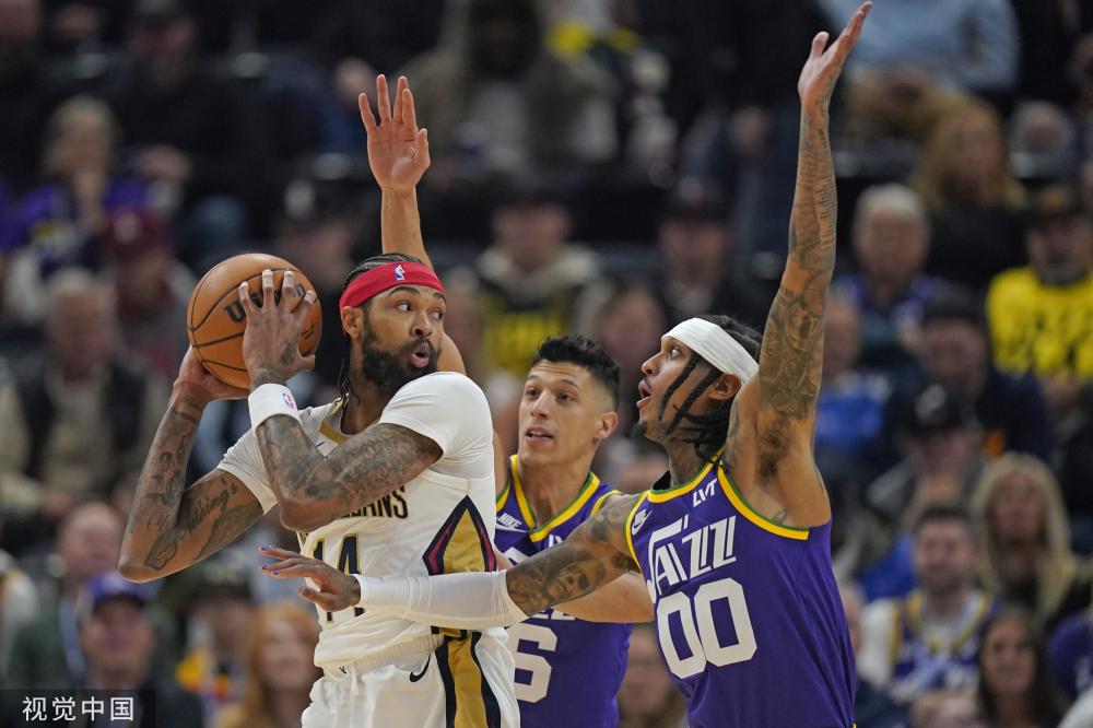 他在进攻端 他在进攻端