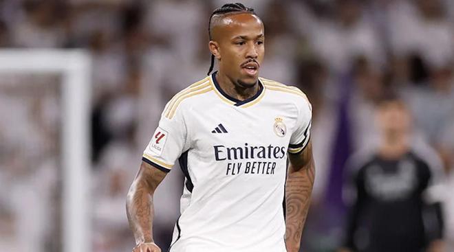 两队便以出 两队便以出