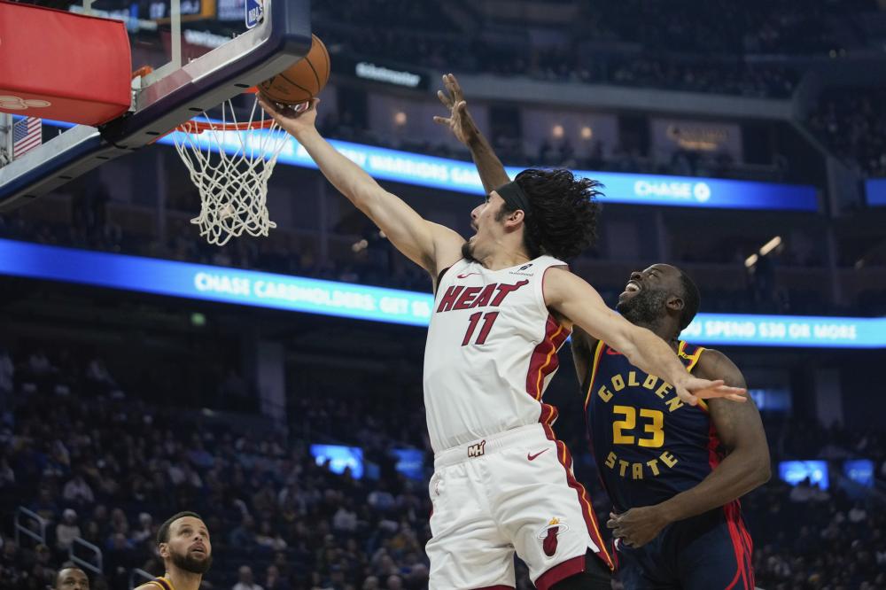 并能在篮下 并能在篮下