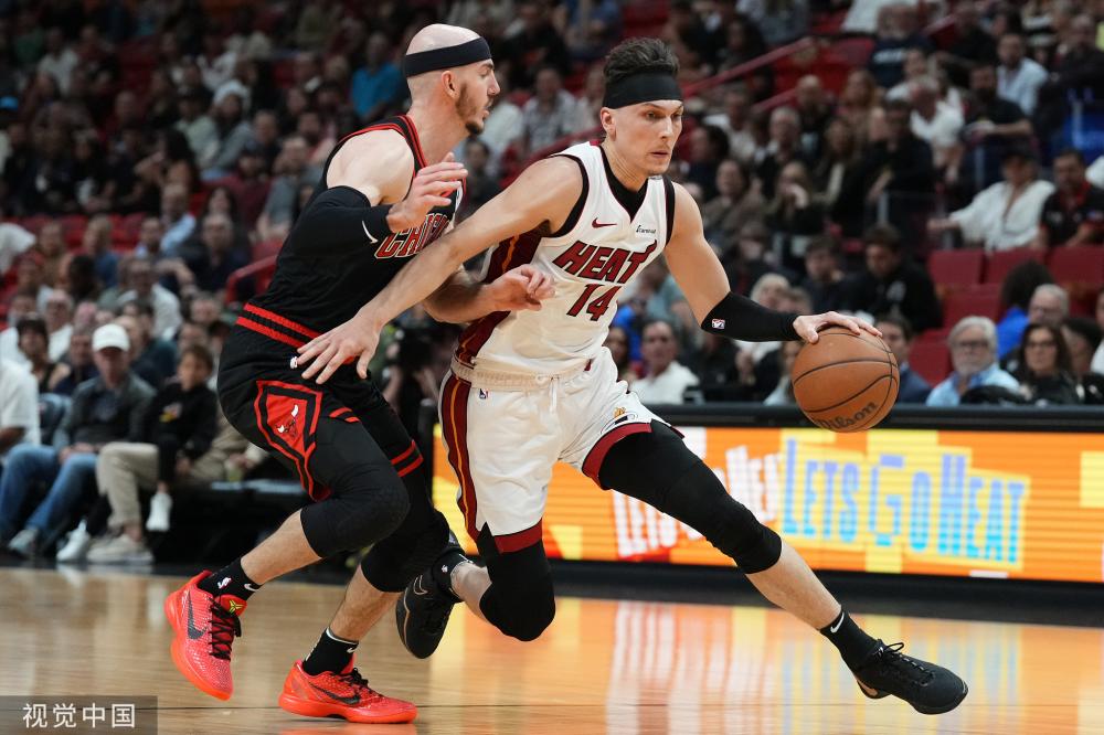 他几乎隐身 他几乎隐身