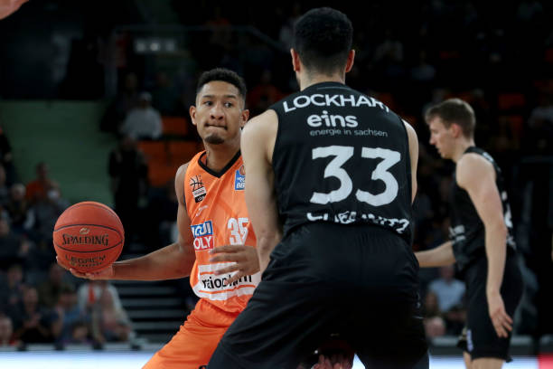 都有出色的 都有出色的