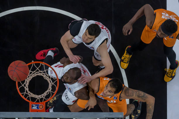 这也给两队 这也给两队